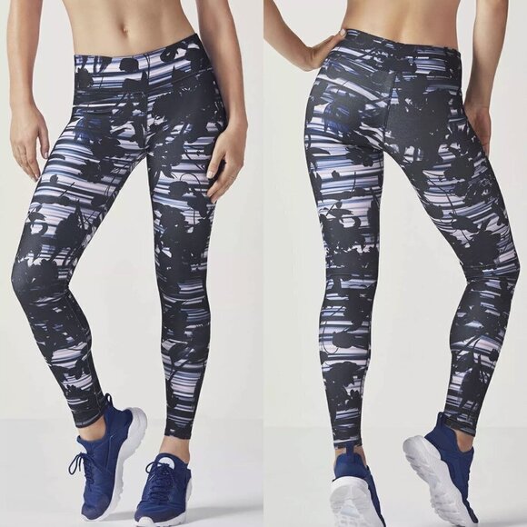 Fabletics Women's EUC Blue Blurred Floral Striped Salar Powerhold Leggings Large - Picture 1 of 7